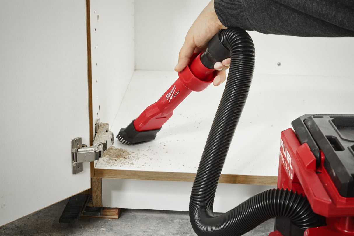 Milwaukee Air-Tip 2 in 1 Utility Brush Tool