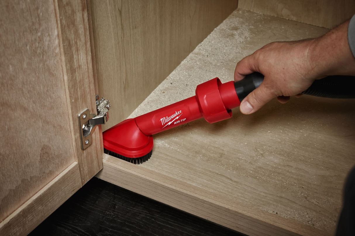 Milwaukee Air-Tip Rotating Corner Brush Tool