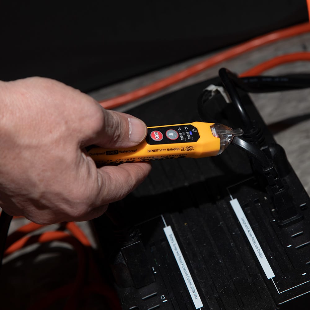 Klein Tools Dual Range Non-Contact Voltage Tester