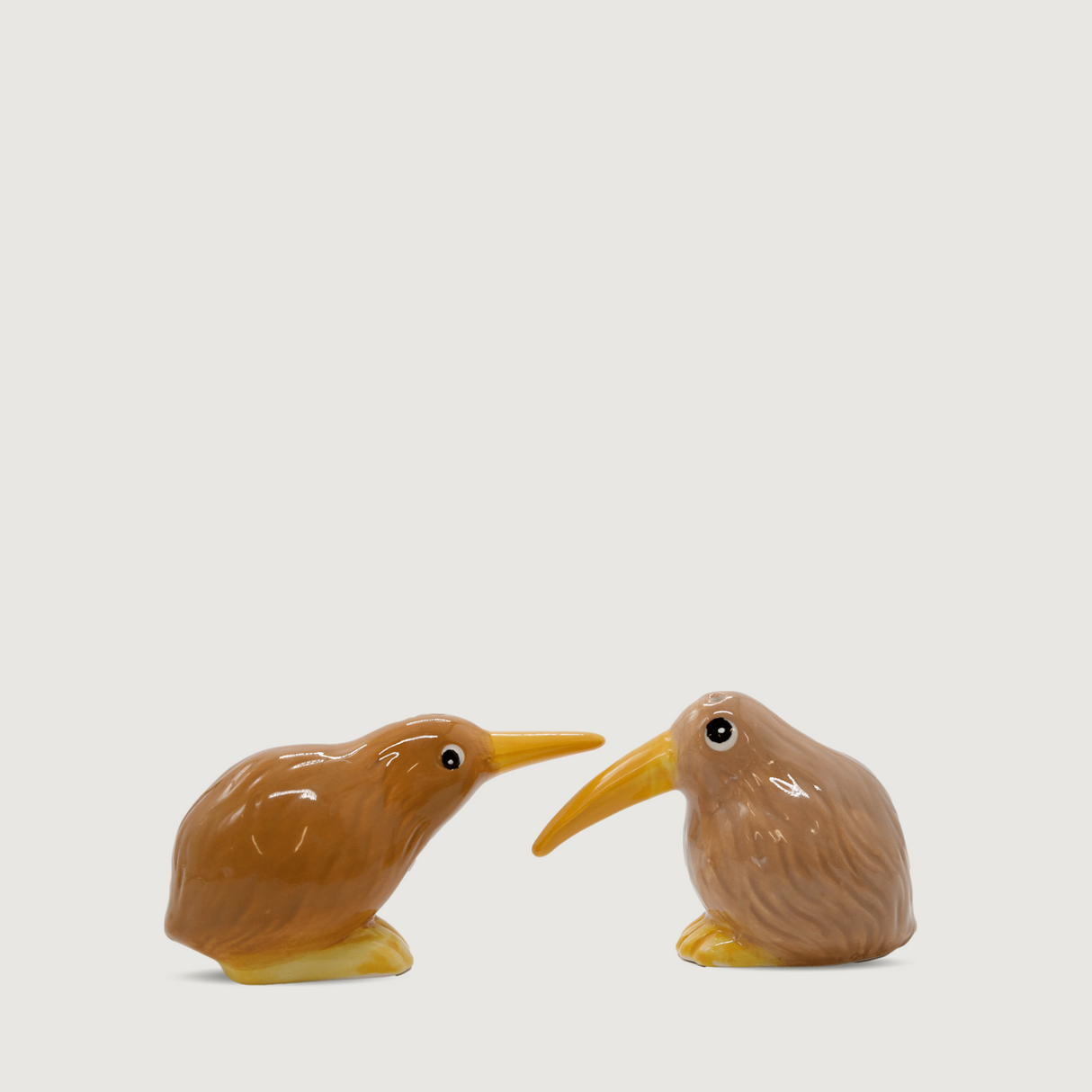 Moana Road - Kiwi Salt & Pepper Shakers - Kiwi - 2 units