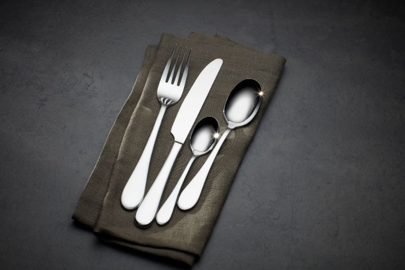Cutlery-Set-Oneida-Icarus-24pcs