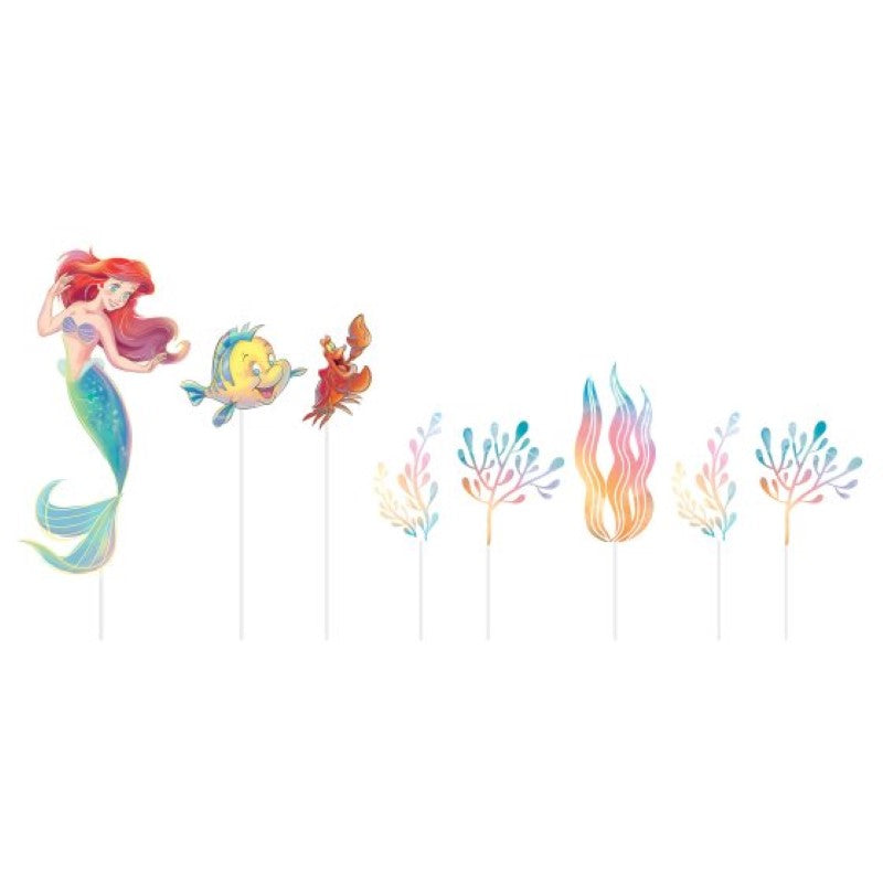 Underwater-themed cake decorating kit featuring mermaid tails, starfish, and ocean waves for magical celebrations.
