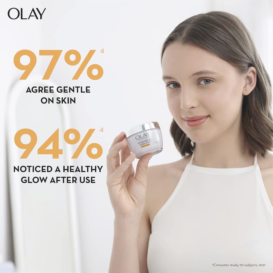 Olay Luminous Face Moisturiser Vitamin C Sensitive 50g
