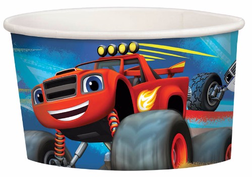 Pack of 8 Blaze & The Monster Machines treat cups, perfect for snacks and drinks at themed parties.