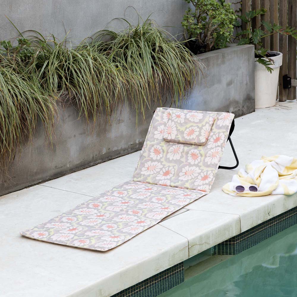 Sadie Water-Resistant Folding Outdoor Recliner 52 x 158cm Bambury