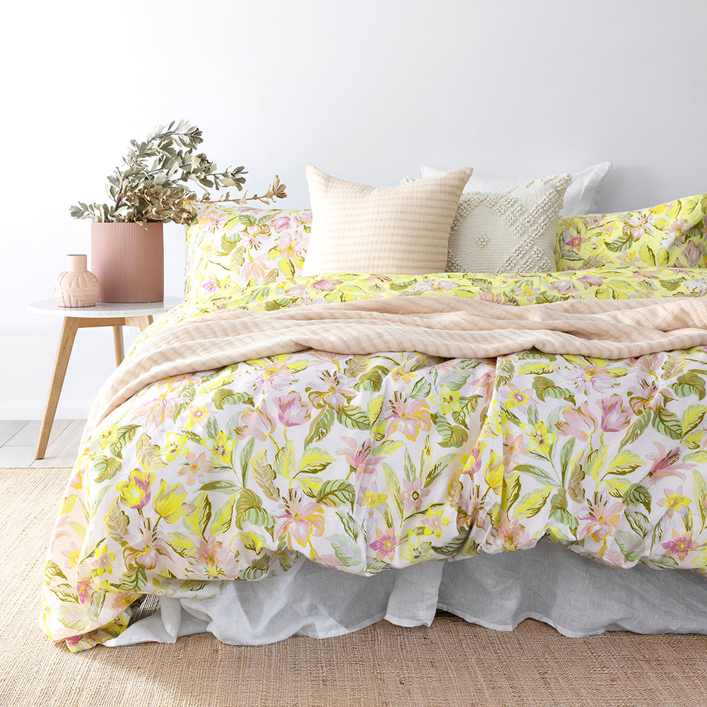 Phoebe Quilt / Duvet Cover Set Double- Bambury