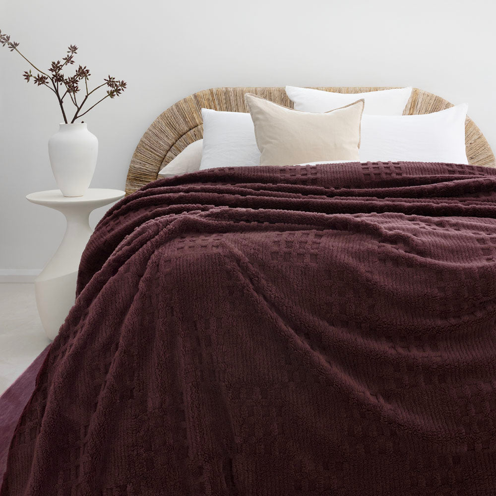 Lattice Sherpa Blanket Raisin Double/Queen - Bambury