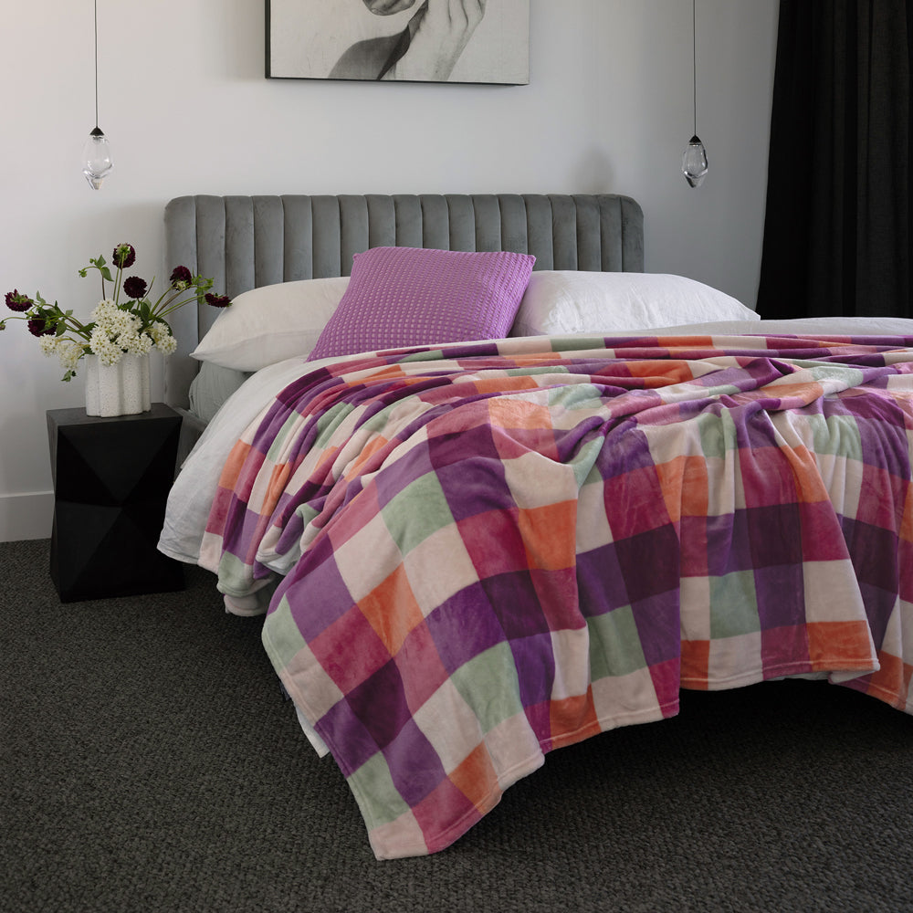 Charlie Ultraplush Blanket Sherbet King