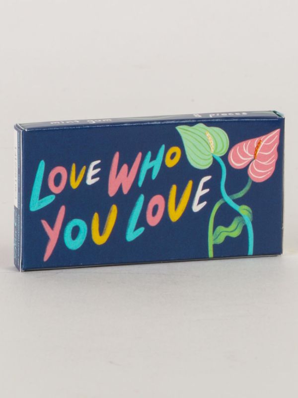 Candy-coated mint-flavored chewing gum, 20 packs promoting love and inclusivity, perfect for sharing or gifting.