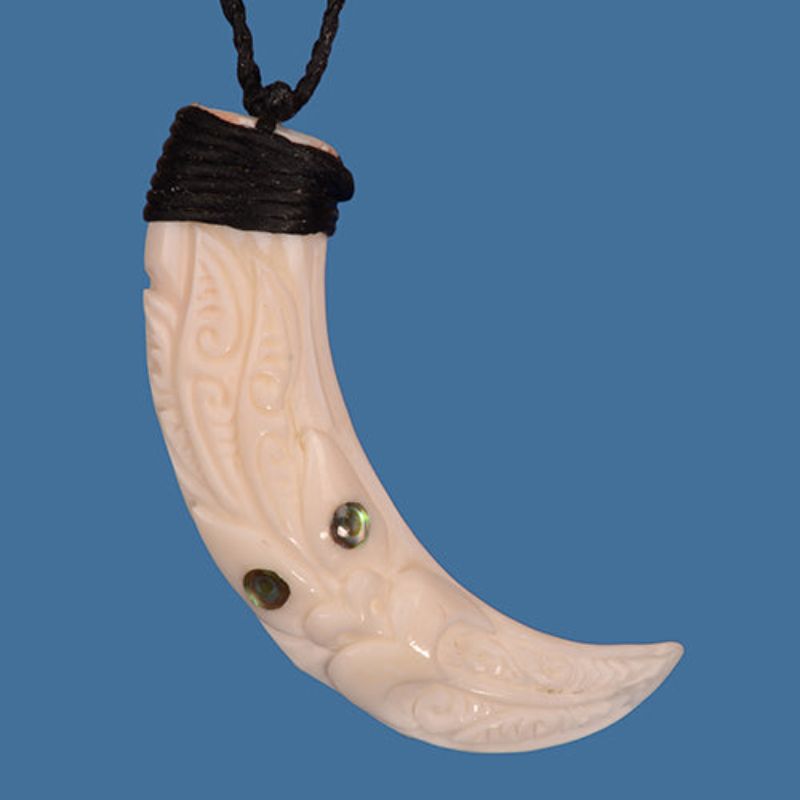 Tiki Tusk Pendant - Smartfox