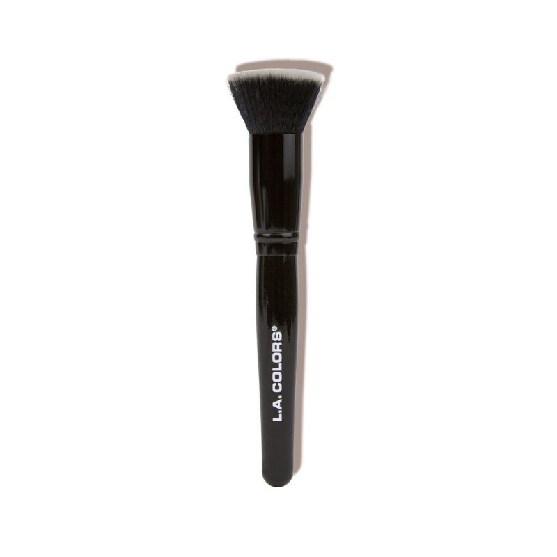 LA Colors Flat Kabuki Brush with dense flat head for seamless blending and flawless makeup application.