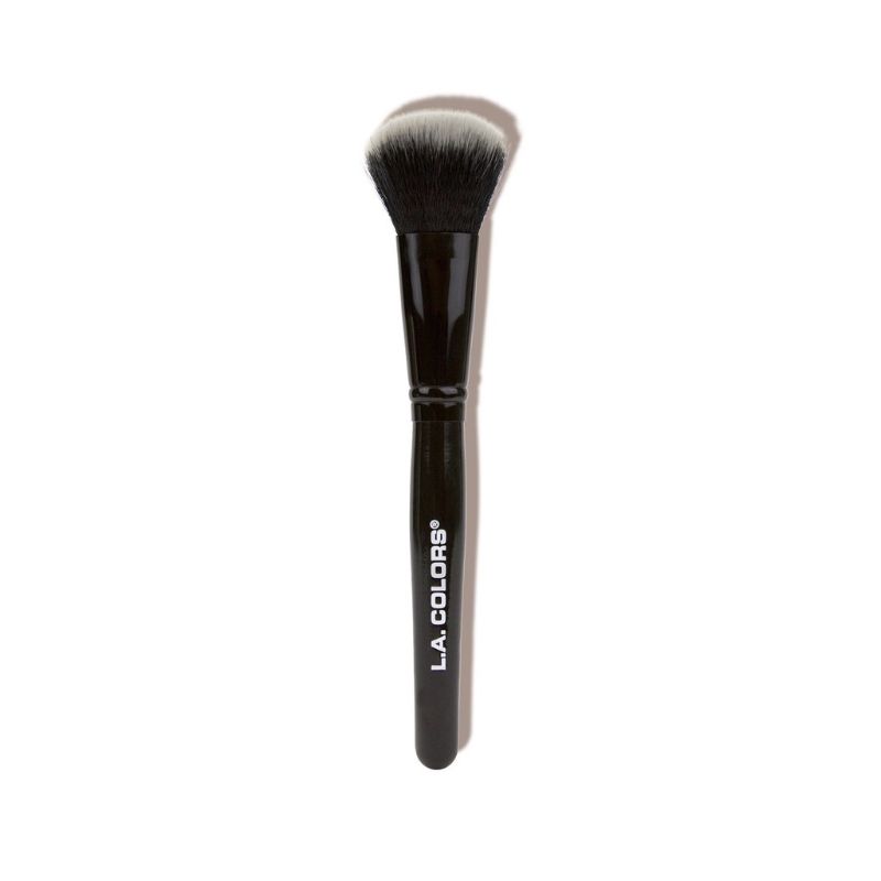 LA Colors Blush Brush with flat dome shape for seamless blending of powders, perfect for contouring, blush, and bronzing.