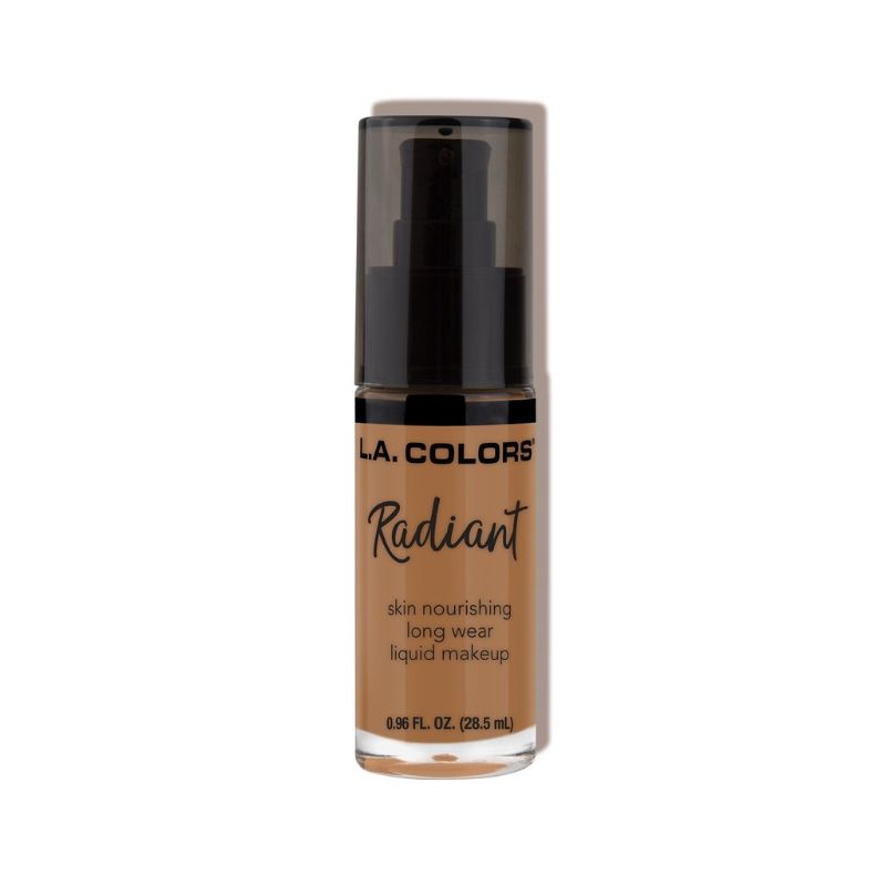 LA Colors Radiant Liquid Foundation in Chestnut offers lightweight, buildable coverage for a flawless, radiant complexion.