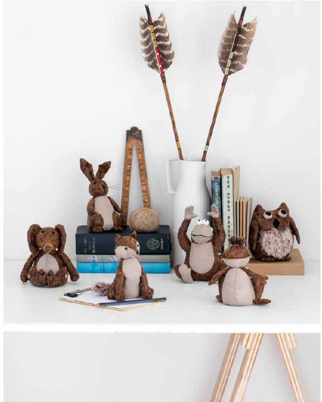 Desk Buddy - Brown Fox Leather Look - 13cm