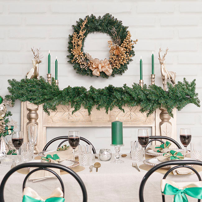 Arrow Pine Wreath Green
