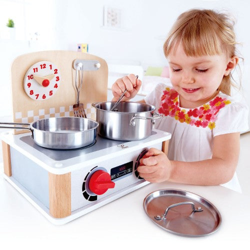 Hape - 2-In-1 Kitchen & Grill Set