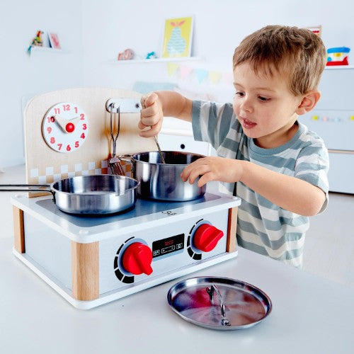 Hape - 2-In-1 Kitchen & Grill Set