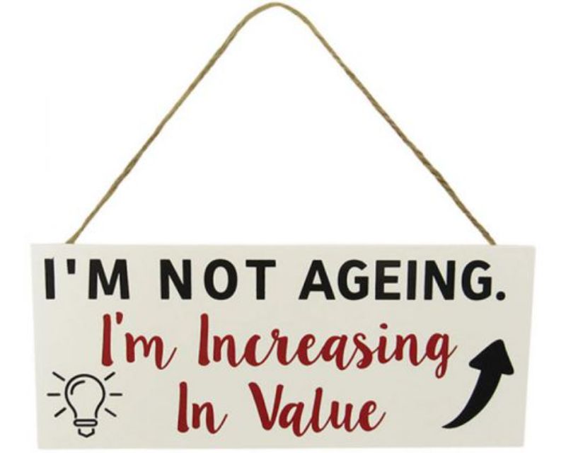 Premium 24 x 10 cm senior hanger sign for enhancing productivity and organization in various environments.