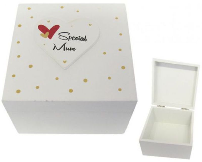 Large wooden gift box with charming heart motif lid, perfect for storing jewellery and mementos, measuring 10 x 10 x 7 cm.