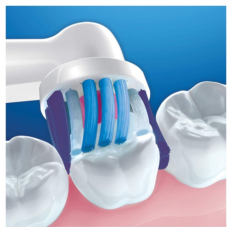 Oral-B 3D WHITENING Replacement Toothbrush Heads (3pk) featuring polishing cup, interdental tips, and indicator bristles.