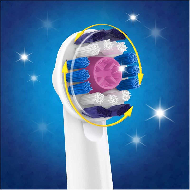 Oral-B 3D WHITENING replacement toothbrush heads (3pk) for superior plaque removal and teeth whitening.
