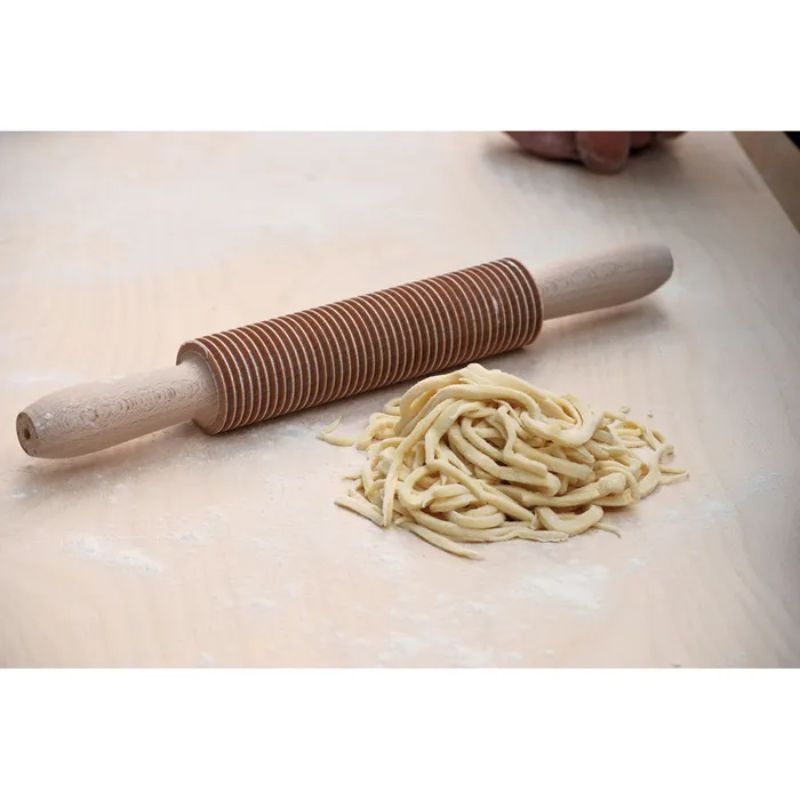 Beechwood tagliatelle cutter rolling pin, 320mm, perfect for making authentic homemade pasta with ease.