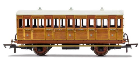 Hornby GNR 4WC model coach, 3rd Class with fitted gas lighting and Maglight system, ideal for railway enthusiasts.
