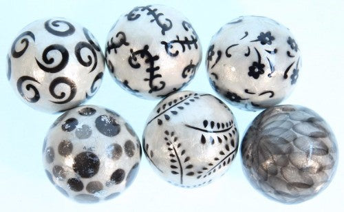 Capiz Shell Decorative Balls - Set of 6 - Blk/Wht Assorted