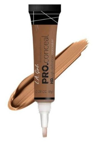 LA Girl Pro Concealer in Beautiful Bronze offers crease-resistant, opaque coverage for flawless, radiant skin.