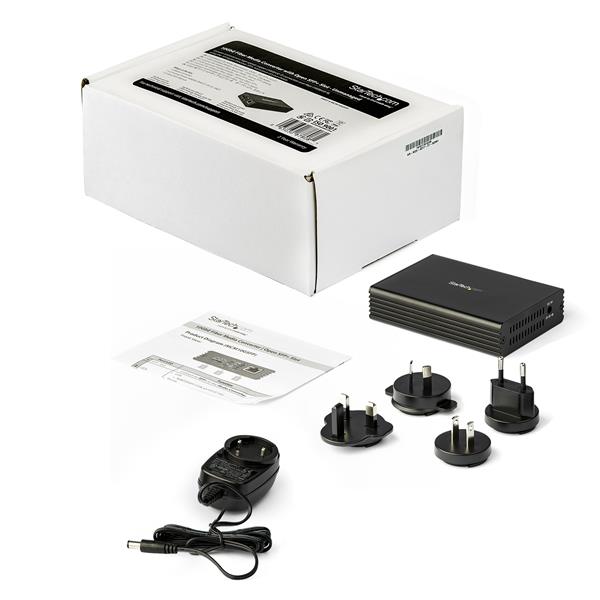 10Gb Ethernet Fiber Media Converter enabling high-speed RJ45 to fiber connections for network expansion and enhanced performance.