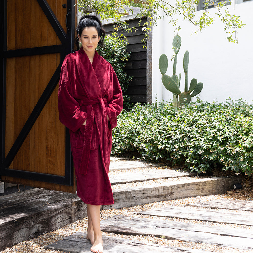 L/XL Microplush Robe Merlot- Bambury