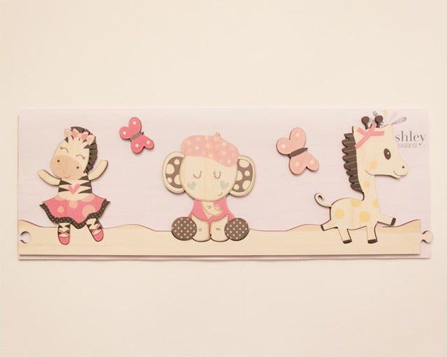 Enchanting jigsaw wall art for kids featuring a mouse, pony, and turtle, perfect for personalized decor.