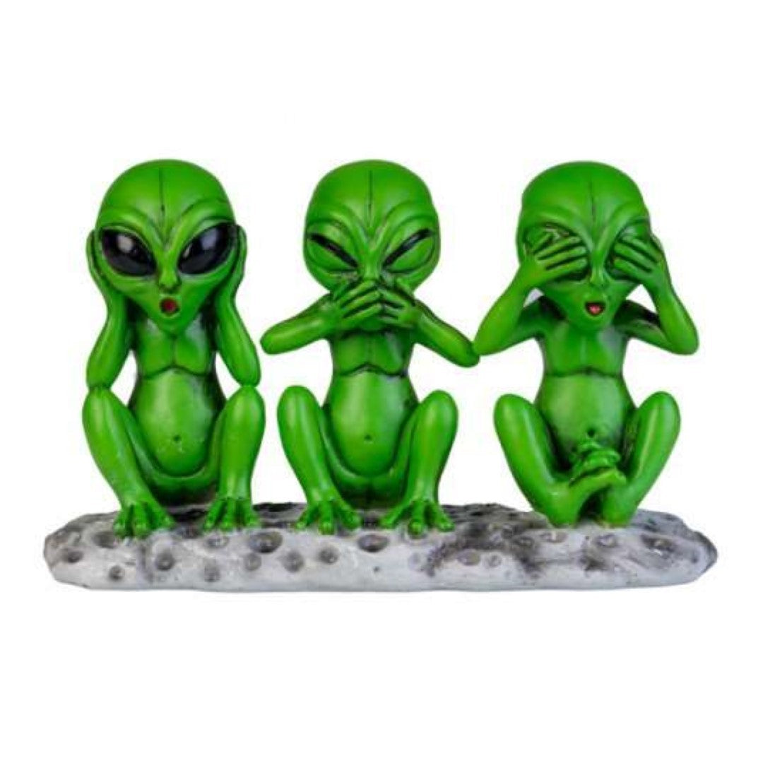 Ornament - 3 Wise Aliens