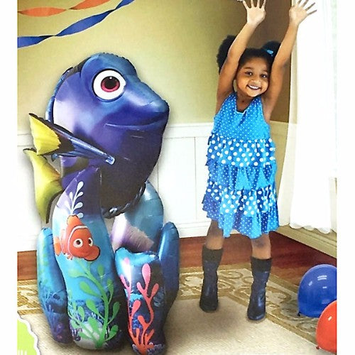 Bright and vibrant Airwalker balloon featuring Dory and Nemo, perfect for underwater-themed celebrations and parties.
