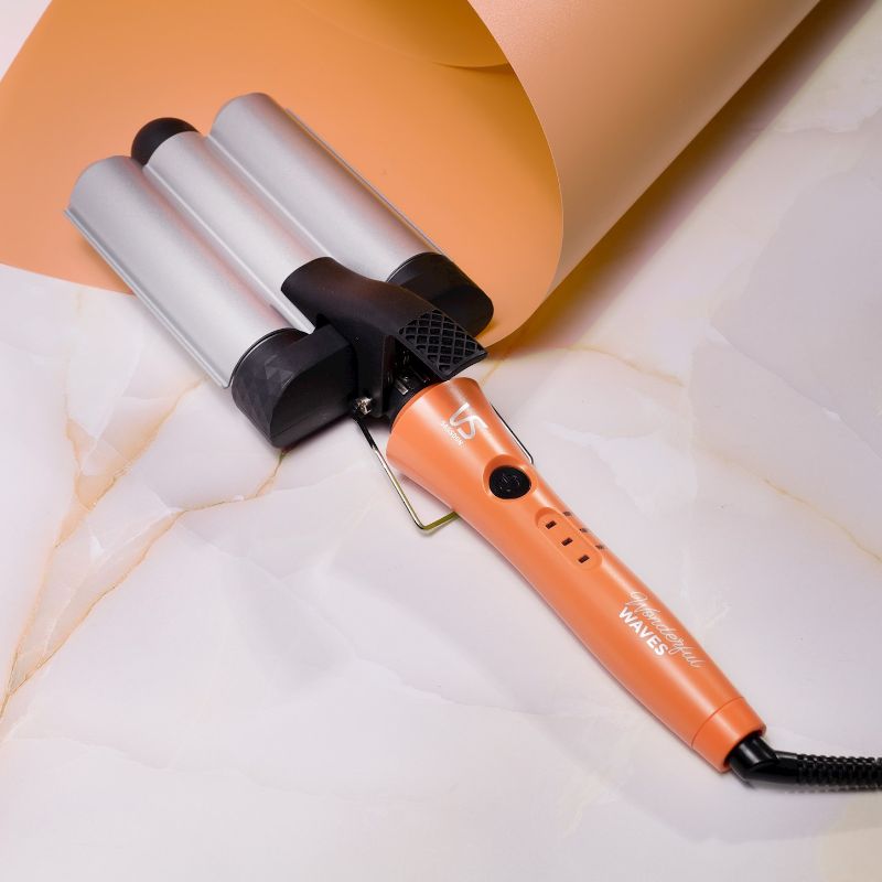 Hair Styler - VS Sassoon SHINE LUSTRE WONDERFUL WAVES