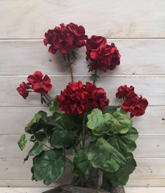 Artificial Geraunium Bush - Large (Red)