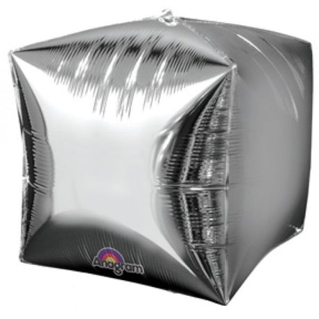 Three elegant silver cube-shaped foil balloons, 38cm, perfect for adding modern charm to any celebration.