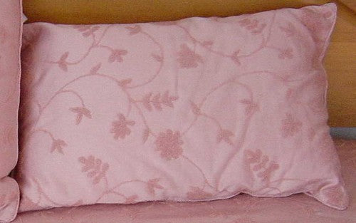 Pillow (Pink)