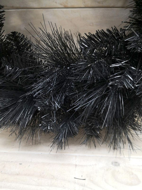 Christmas Wreath - 24" Black Luxury Wreath X 140