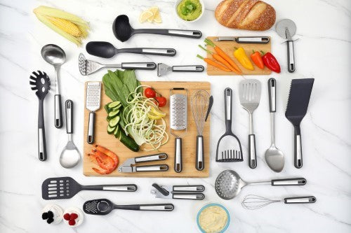 Wiltshire Aspire Stainless Steel Solid Spoon