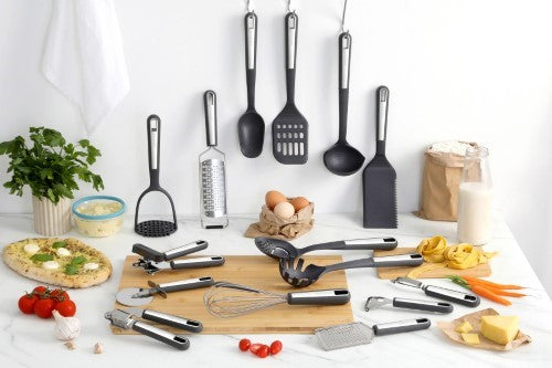 Wiltshire Aspire Pasta Spoon