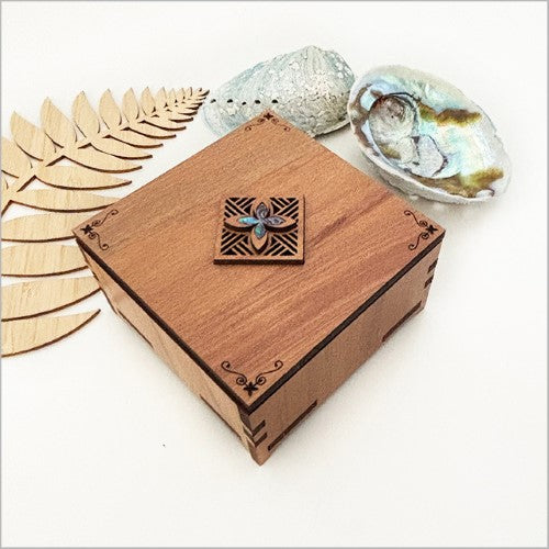 Small Trinket Box - Relief Tapa 1 (8 x 8 x 4.5cm)