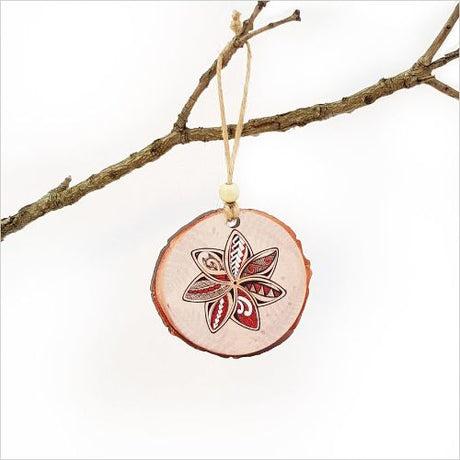 KWW Flower Wood Slice Ornament: 8mm thick, vibrant double-sided print, perfect for Christmas decor and gifts.