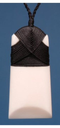 Small Plain Toki pendant carved from bone, featuring Maori symbolism, on an adjustable black cord, celebrating New Zealand heritage.