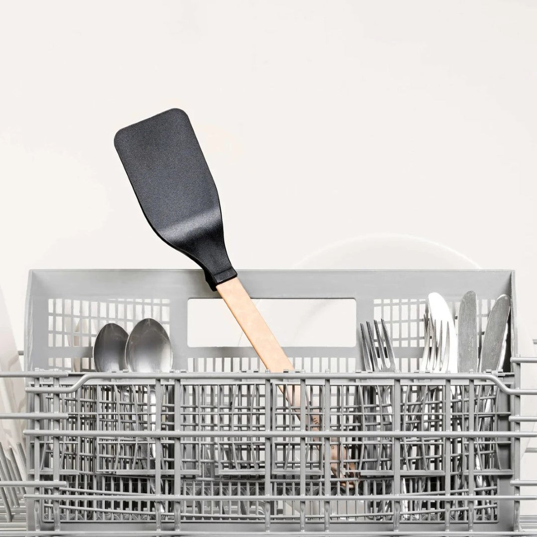 Medium Turner - Epicurean Gourmet Series 37 x 0.6cm (Natural)