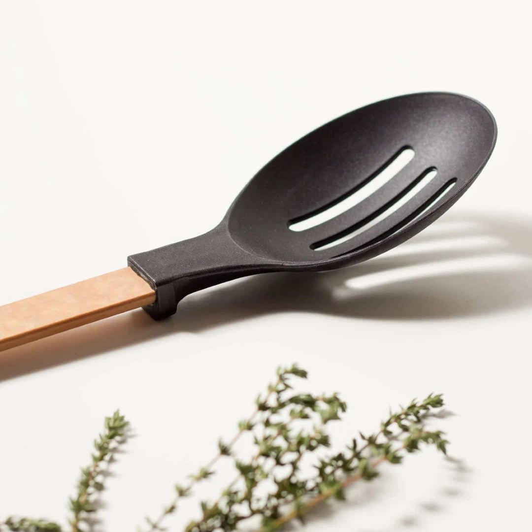 Slotted Spoon - Epicurean Gourmet Series 33.5 x 0.6cm (Natural)