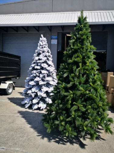 Luxury Green Mixed Pine Christmas Tree with 1850 Multi Function LED Light & 5502 Tips - 12'