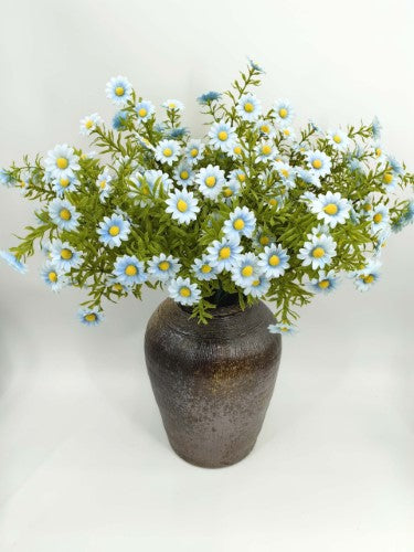 Artificial Wild Daisy Spray (Baby Blue)