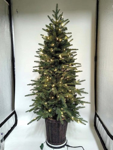 Artificial Pine Christmas Tree with Pot & 200 LED Warm Light 5' PE (Green)