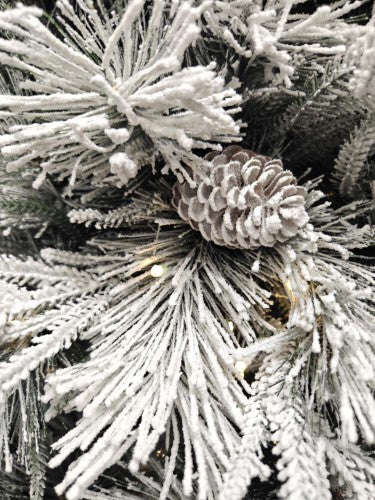 Mixed Snowy Pine Chistmas Tree with Pinecone & 600 LED Lights - 9'